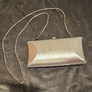 JNB Elegant Silver Clutch Bag Purse Faux Diamond Clasp & Silver Chain Hard Side